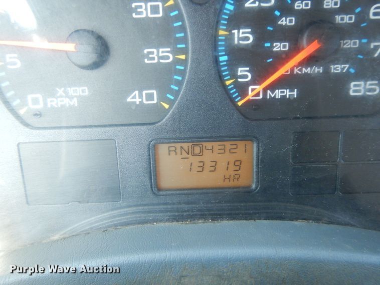 image for item DF6507 2005 International 7400  Crew Cab dump truck