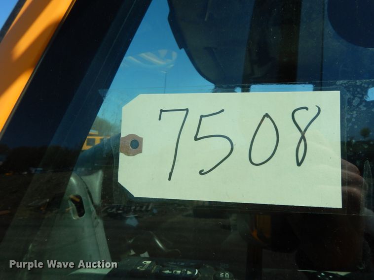 image for item DF6508 2005 International 7400  Crew Cab dump truck