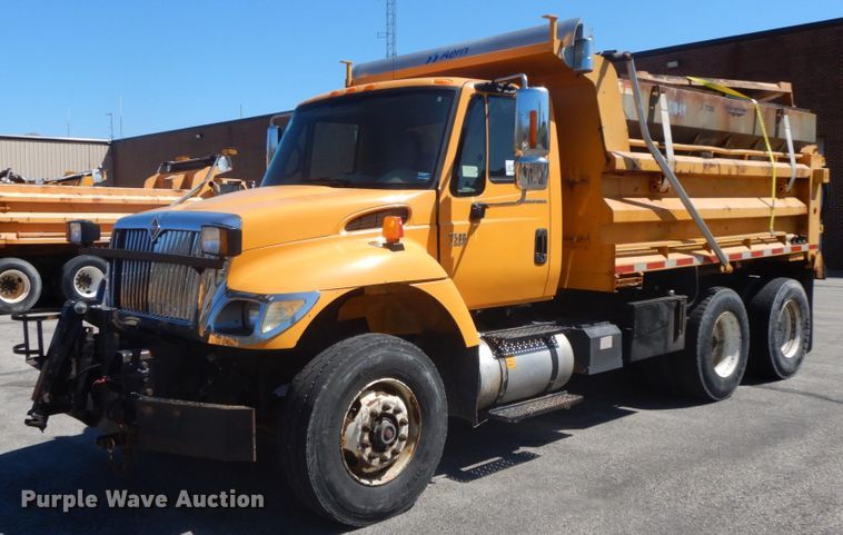 image for item DF6509 2006 International 7500  dump truck