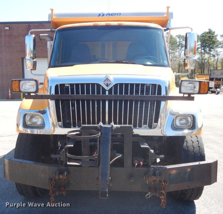 image for item DF6509 2006 International 7500  dump truck