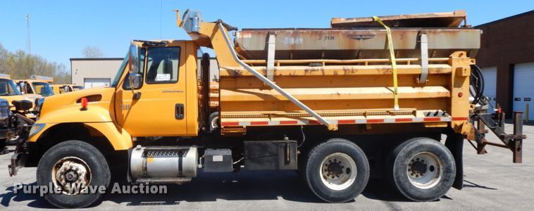 image for item DF6509 2006 International 7500  dump truck