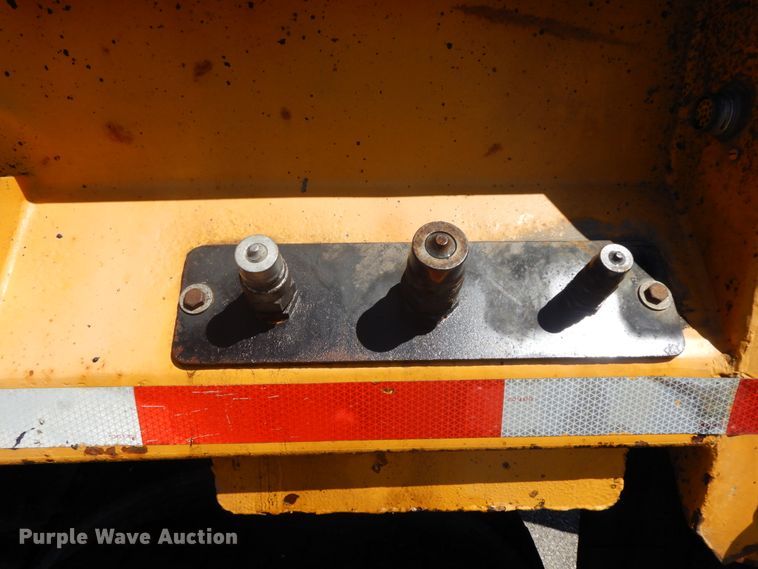 image for item DF6509 2006 International 7500  dump truck