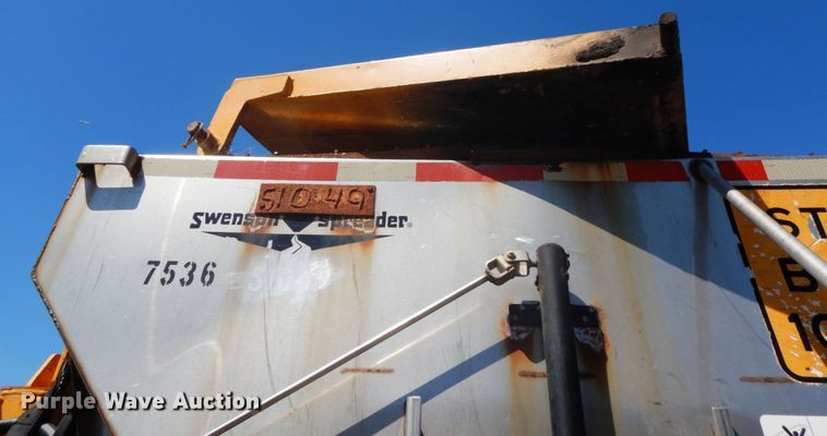 image for item DF6509 2006 International 7500  dump truck