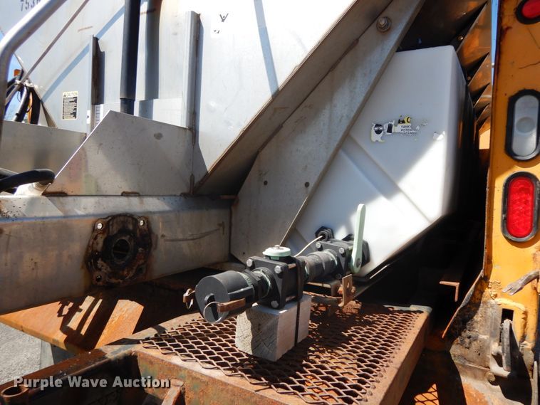 image for item DF6509 2006 International 7500  dump truck