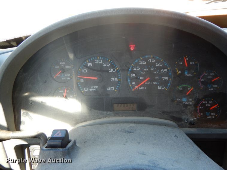 image for item DF6509 2006 International 7500  dump truck