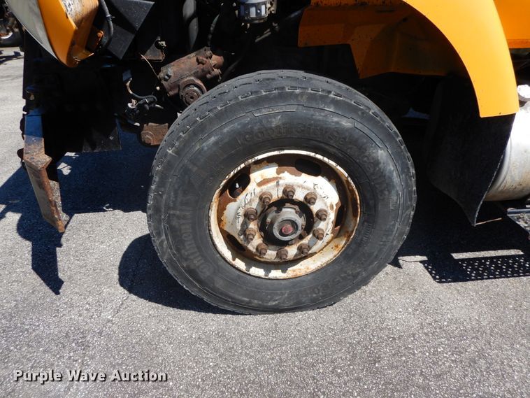 image for item DF6509 2006 International 7500  dump truck