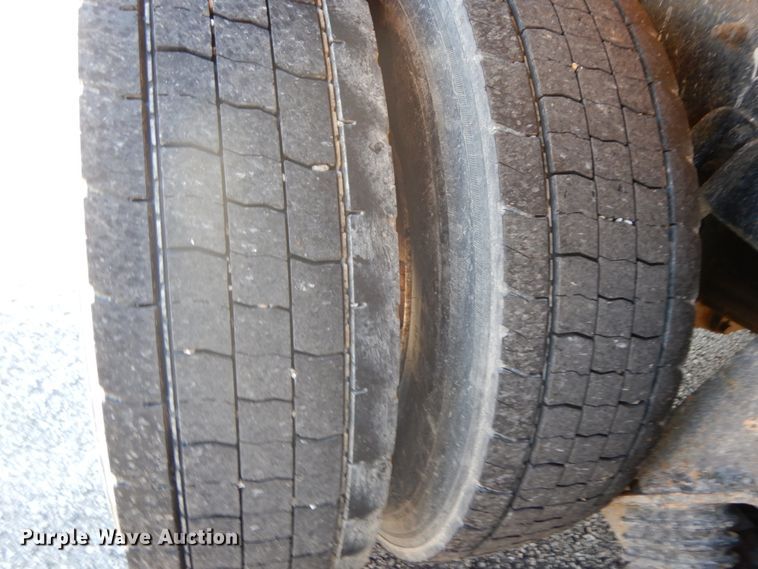 image for item DF6509 2006 International 7500  dump truck