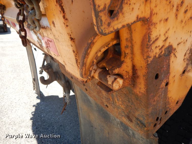 image for item DF6511 2006 International 7400  dump truck