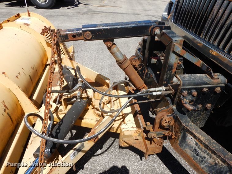 image for item DF6513 2006 International 7500  dump truck