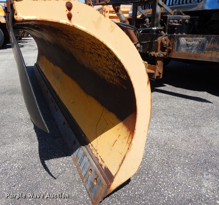 image for item DF6513 2006 International 7500  dump truck