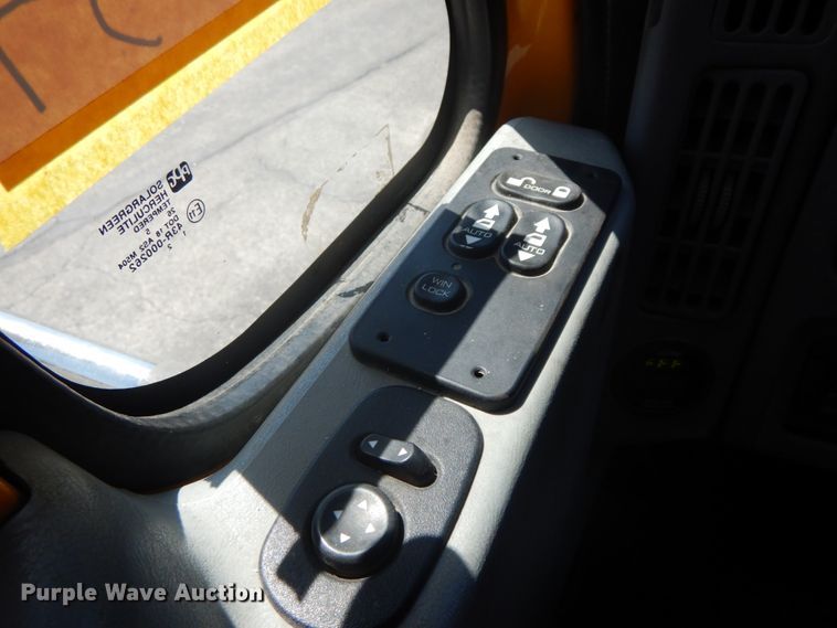 image for item DF6513 2006 International 7500  dump truck