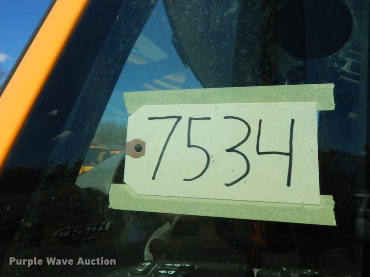 image for item DF6513 2006 International 7500  dump truck