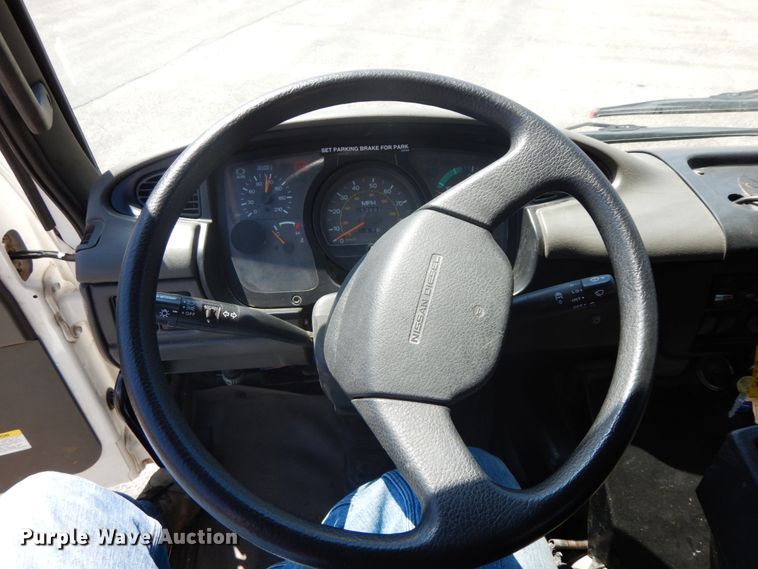 image for item DF6515 2009 Elgin Whirlwind  street sweeper truck