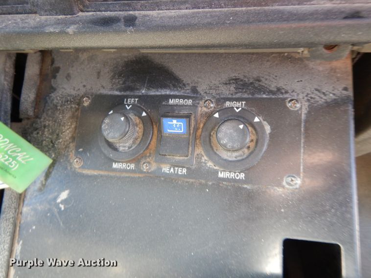 image for item DF6515 2009 Elgin Whirlwind  street sweeper truck