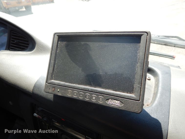 image for item DF6515 2009 Elgin Whirlwind  street sweeper truck