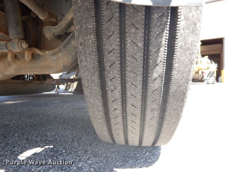 image for item DF6515 2009 Elgin Whirlwind  street sweeper truck