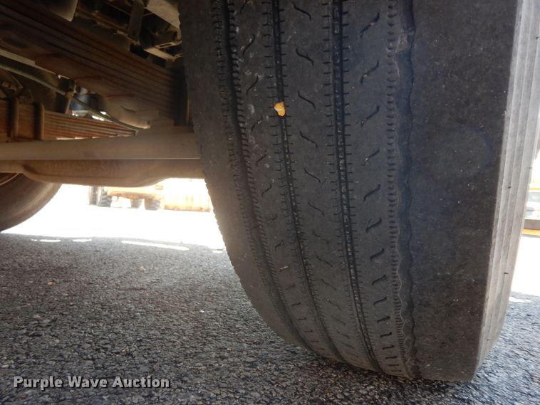 image for item DF6515 2009 Elgin Whirlwind  street sweeper truck