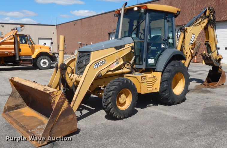 image for item DF6516 2005 John Deere 410G  backhoe