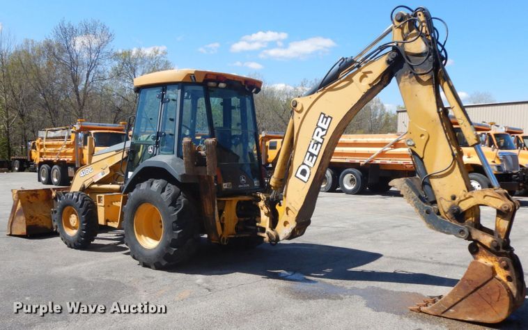 image for item DF6516 2005 John Deere 410G  backhoe
