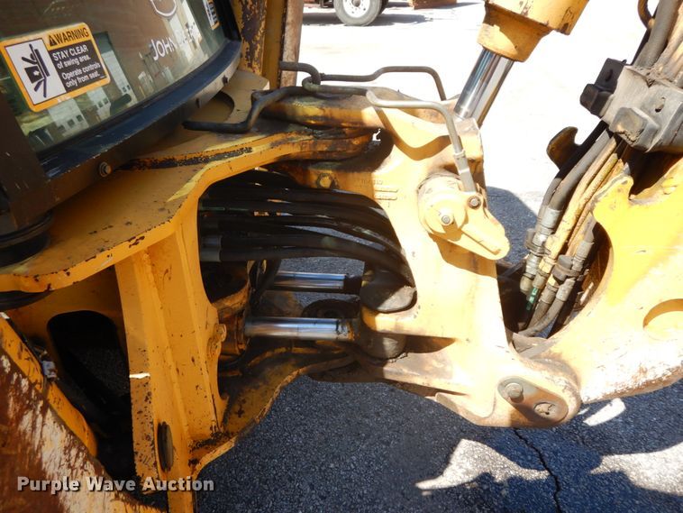 image for item DF6516 2005 John Deere 410G  backhoe