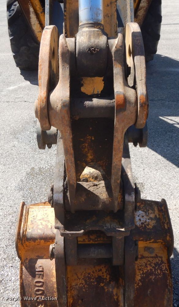 image for item DF6516 2005 John Deere 410G  backhoe