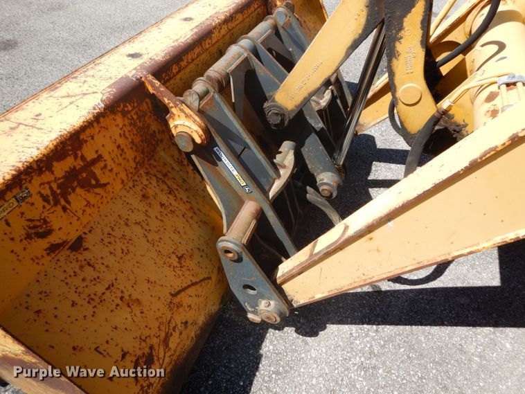 image for item DF6516 2005 John Deere 410G  backhoe