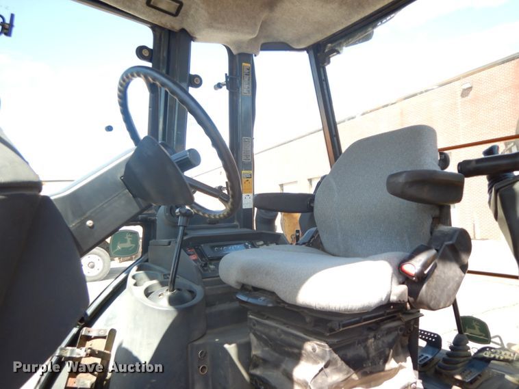 image for item DF6516 2005 John Deere 410G  backhoe