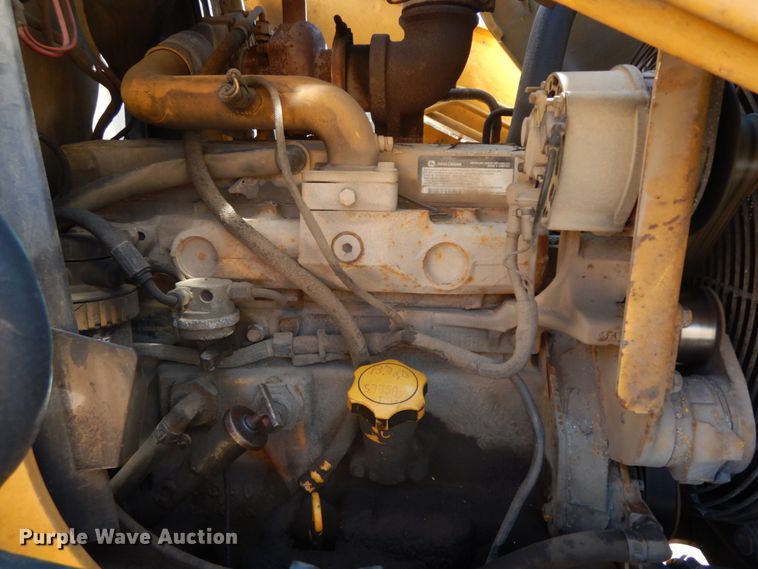 image for item DF6516 2005 John Deere 410G  backhoe