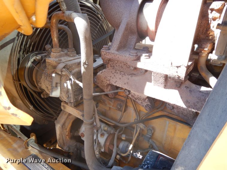 image for item DF6516 2005 John Deere 410G  backhoe