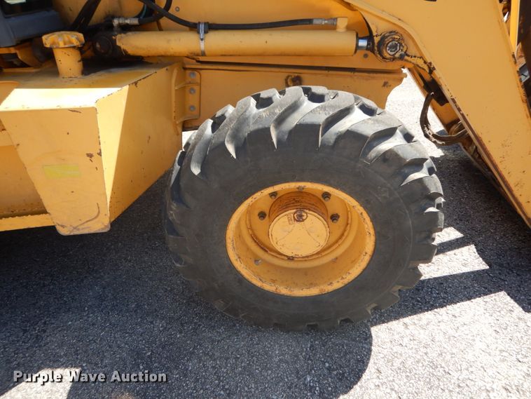 image for item DF6516 2005 John Deere 410G  backhoe