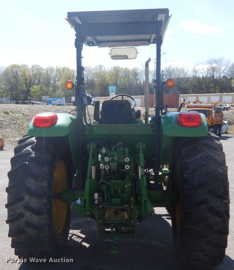 image for item DF6517 2003 John Deere 6420  MFWD tractor