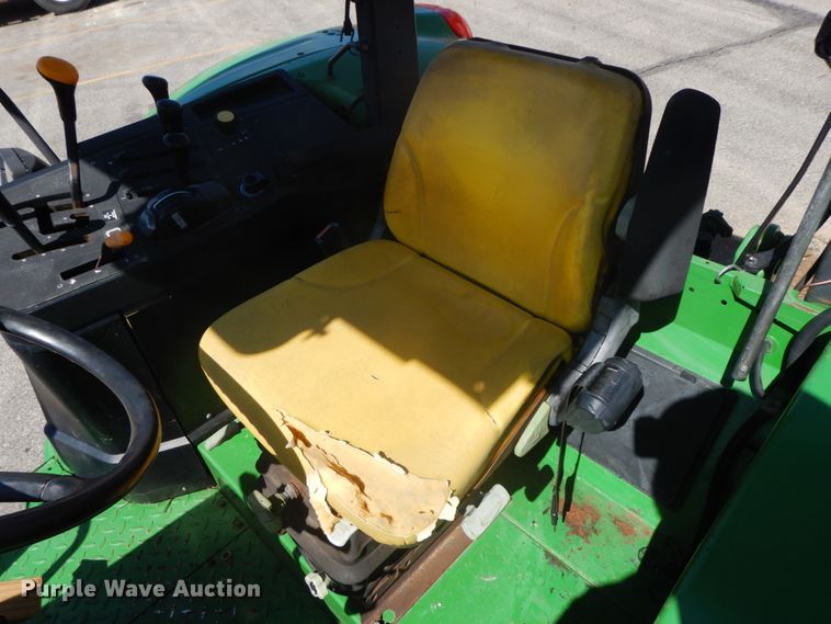 image for item DF6517 2003 John Deere 6420  MFWD tractor