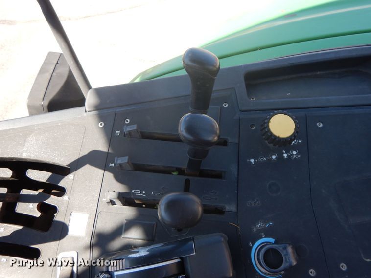 image for item DF6517 2003 John Deere 6420  MFWD tractor