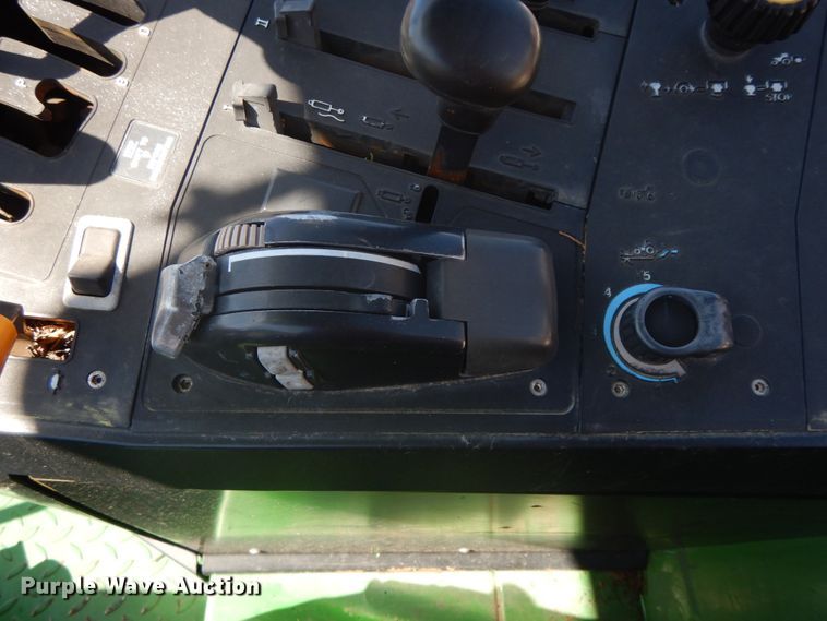 image for item DF6517 2003 John Deere 6420  MFWD tractor