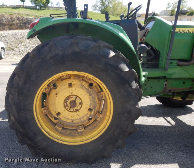 image for item DF6518 John Deere 6420  MFWD tractor