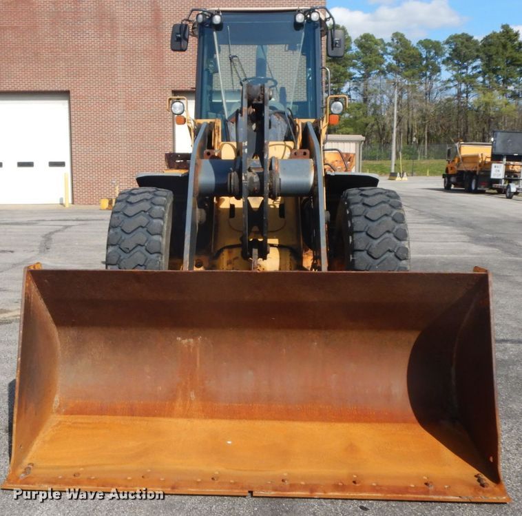 image for item DF6521 2009 John Deere 524K  high lift wheel loader