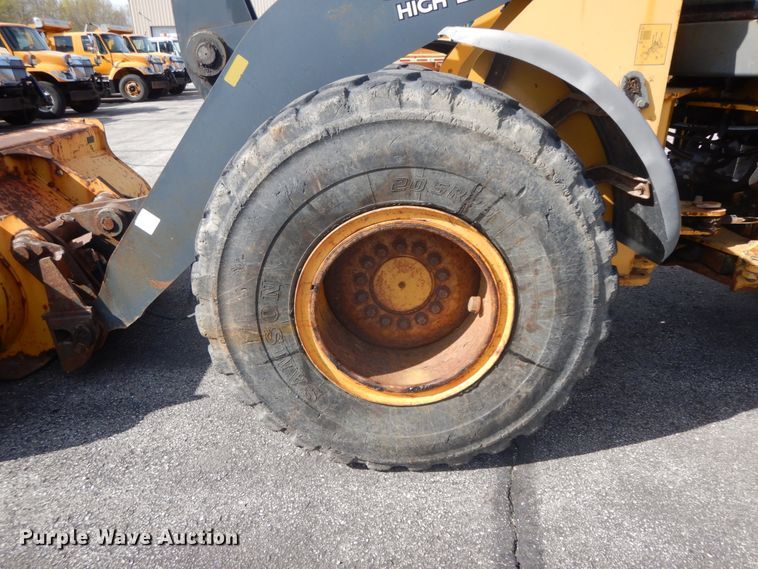 image for item DF6521 2009 John Deere 524K  high lift wheel loader