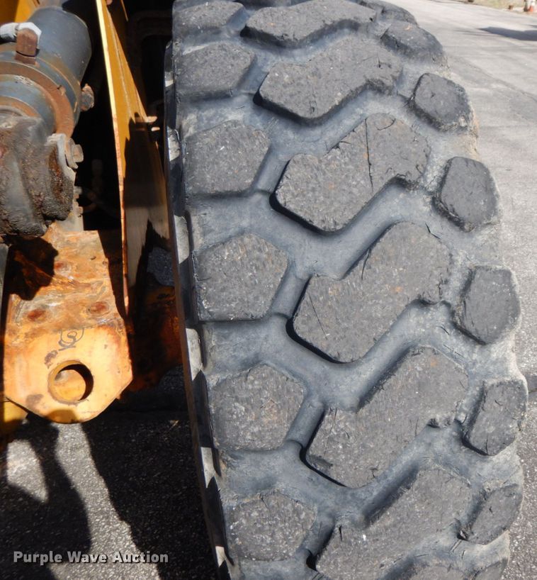 image for item DF6521 2009 John Deere 524K  high lift wheel loader