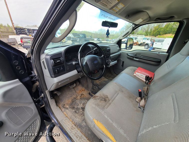 image for item DH5878 2006 Ford F450 Super Duty  box truck