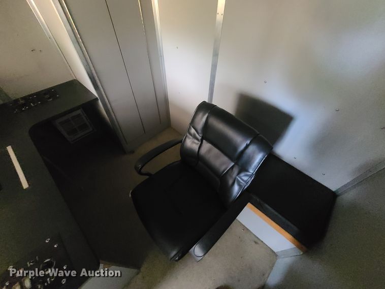 image for item DH5878 2006 Ford F450 Super Duty  box truck