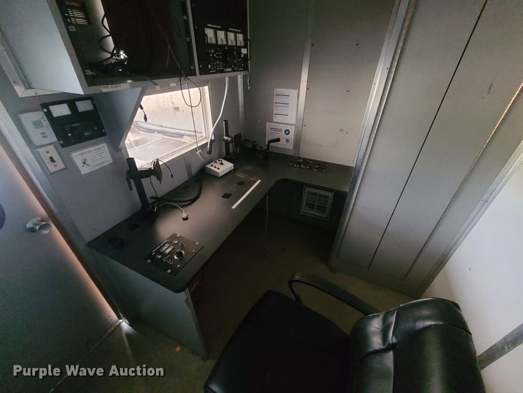 image for item DH5878 2006 Ford F450 Super Duty  box truck