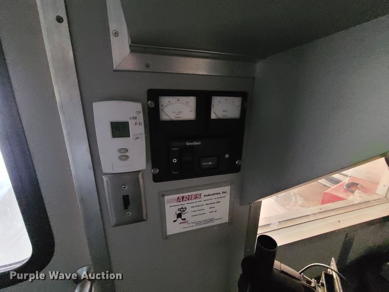 image for item DH5878 2006 Ford F450 Super Duty  box truck