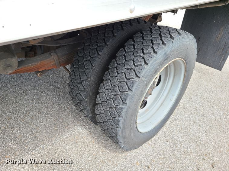 image for item DH5878 2006 Ford F450 Super Duty  box truck