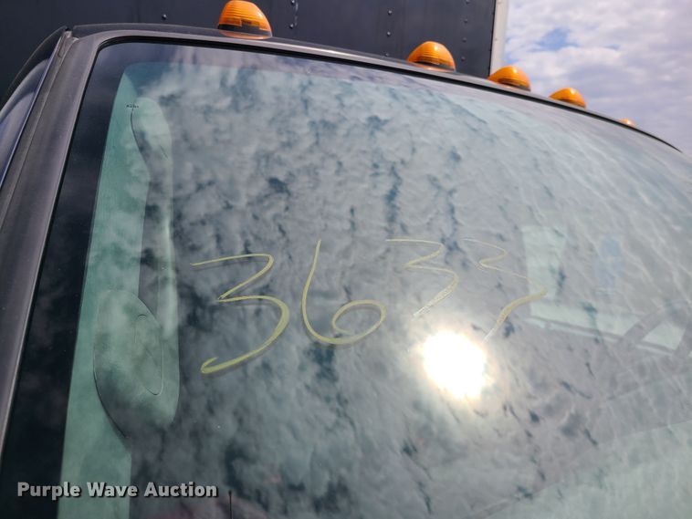 image for item DH5878 2006 Ford F450 Super Duty  box truck