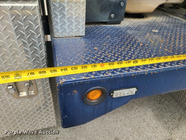 image for item DH5881 2006 GMC 6500  sewer jetter truck