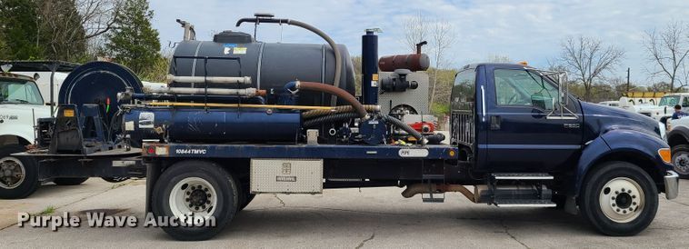 image for item DH5884 2009 Ford F650 Super Duty  sewer jetter truck