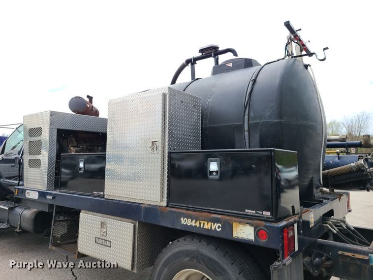 image for item DH5884 2009 Ford F650 Super Duty  sewer jetter truck