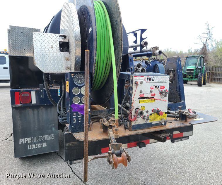 image for item DH5884 2009 Ford F650 Super Duty  sewer jetter truck