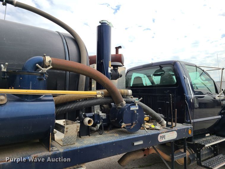 image for item DH5884 2009 Ford F650 Super Duty  sewer jetter truck