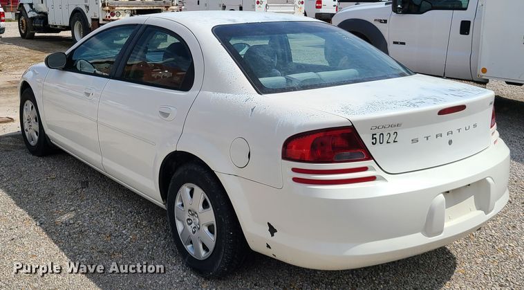 image for item DH5901 2002 Dodge Stratus